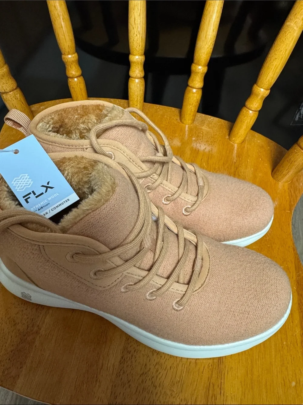 Women's FLX 7.5W Tan sherpa water proof lightweight hightop Casual Sneakers